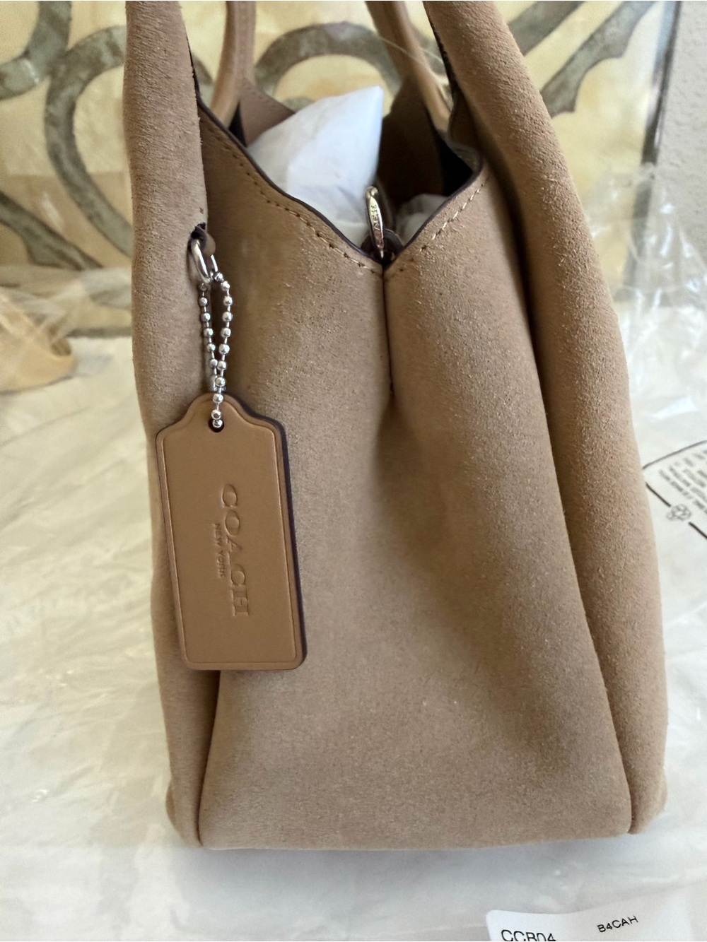 Coach Peanut  Suede Lana 23 Satchel NWT HTF - Picture 5 of 17